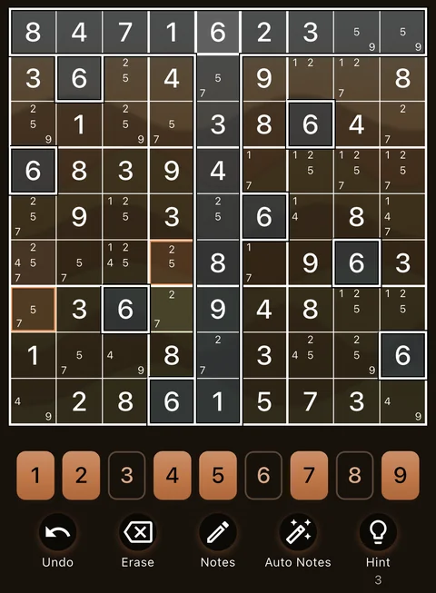 The Desert Dune theme in dark mode: a Sudoku board, the number buttons and the Undo, Erase, Notes, Auto Notes and Hint buttons.