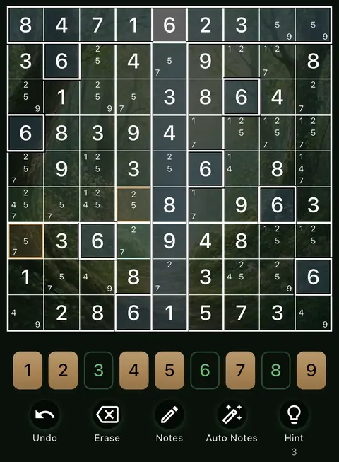 The Forest theme in dark mode: a Sudoku board, the number buttons and the Undo, Erase, Notes, Auto Notes and Hint buttons.